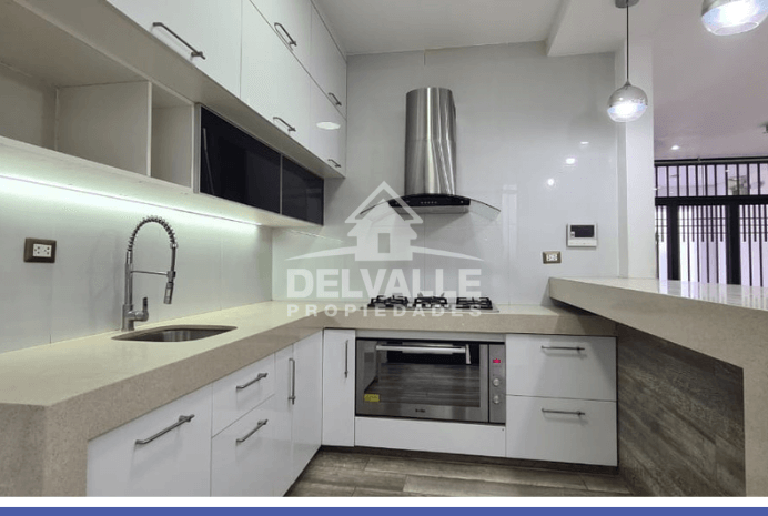 VENTA DE EXCLUSIVO DEPARTAMENTO 1ER PISO EN URB. BOULEVARD PARK PLAZA  - PIURA.